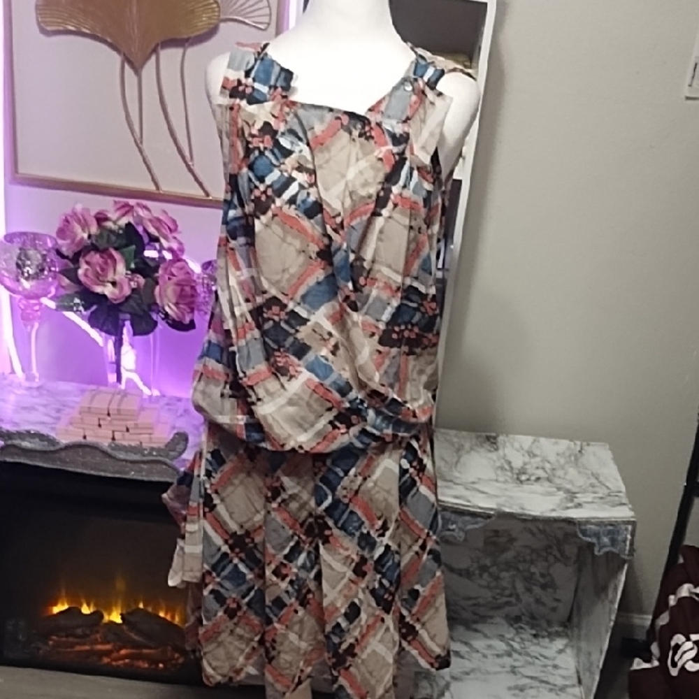 Sleeveless Plaid Midi Dress in Beige and Blue